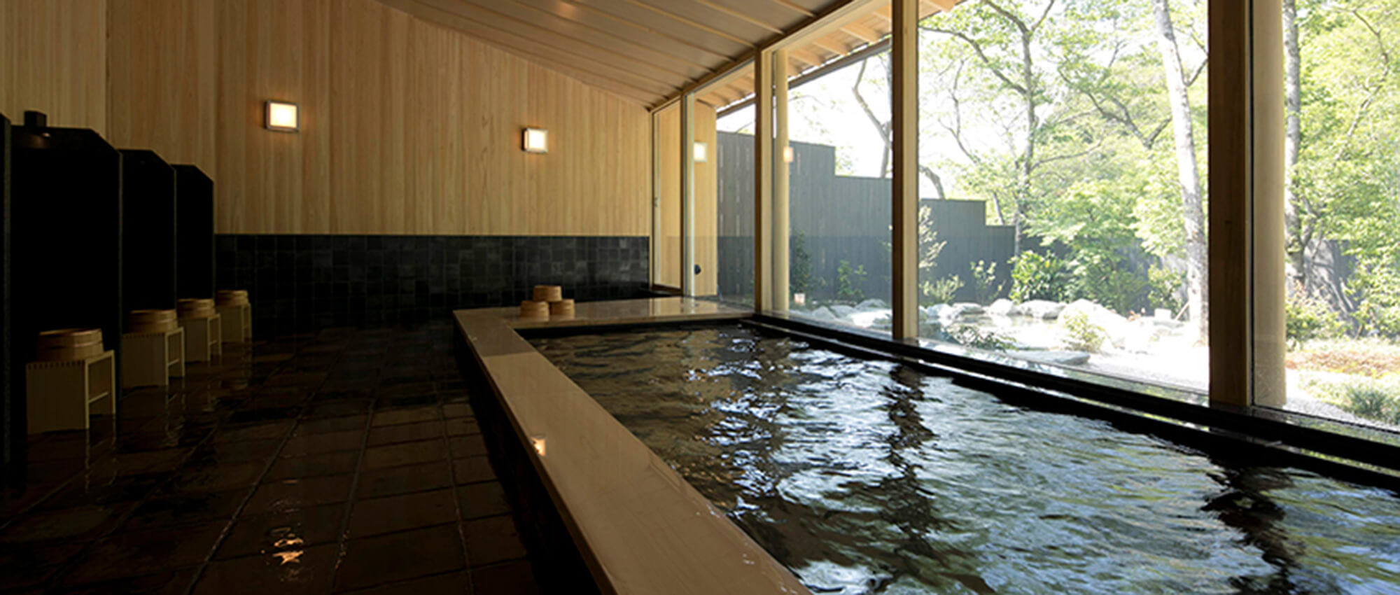 LIME RESORT HAKONE 温泉
