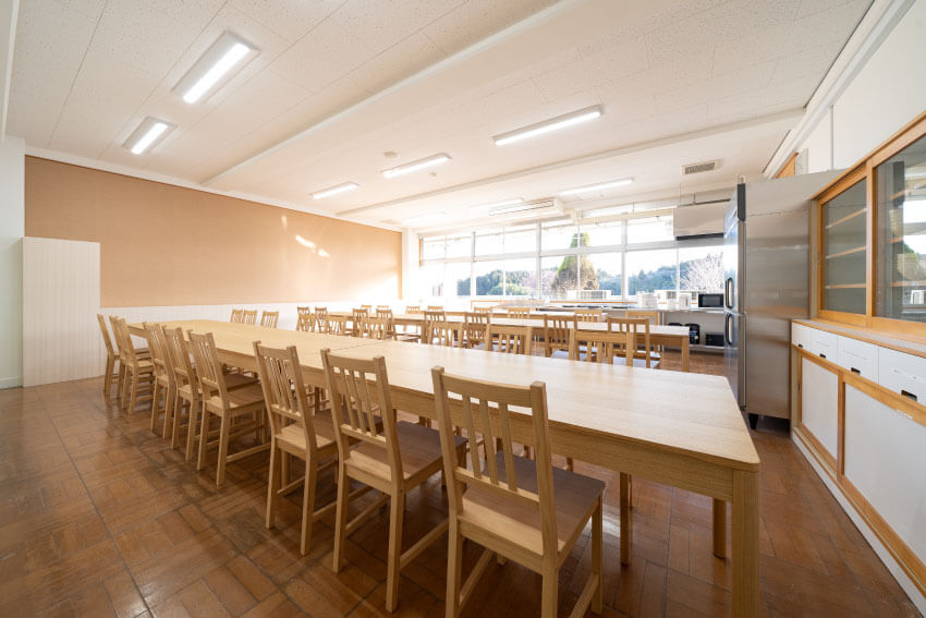 仲間と泊まる学校 さんむ西小食堂A-2イメージ